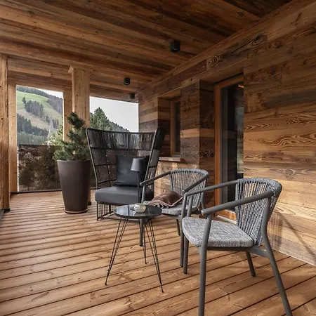 Alpine Refuge Villa Adler-2